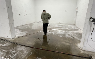 The Ultimate Guide to DIY Pressure Washing: Dos and Don’ts
